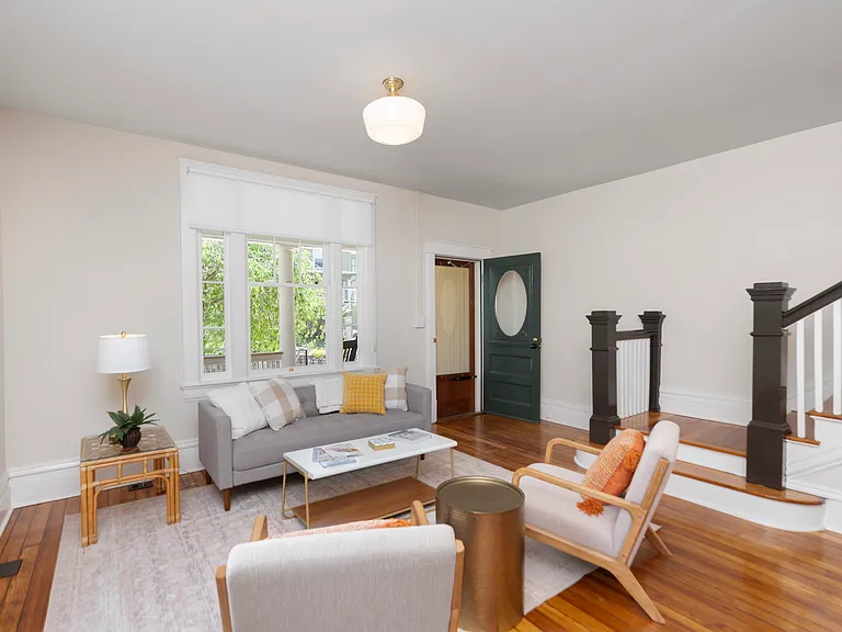 138-140 N Coalter St #140 — Photo 7