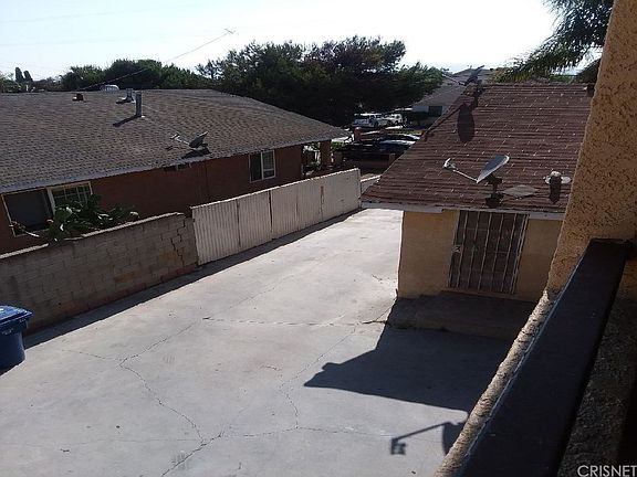 3rd image of 1142 Lagoon Ave APT C
