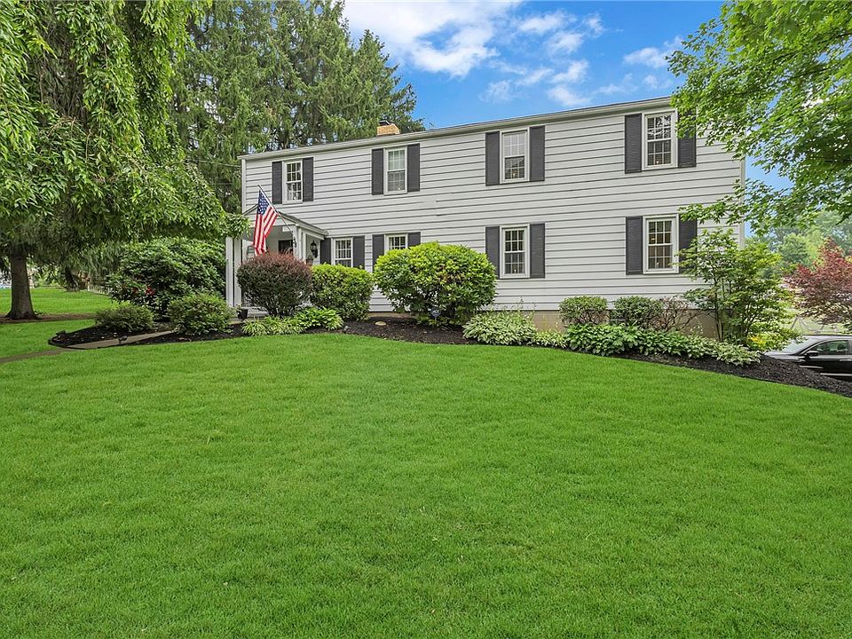 1st image of 38 Circle Dr