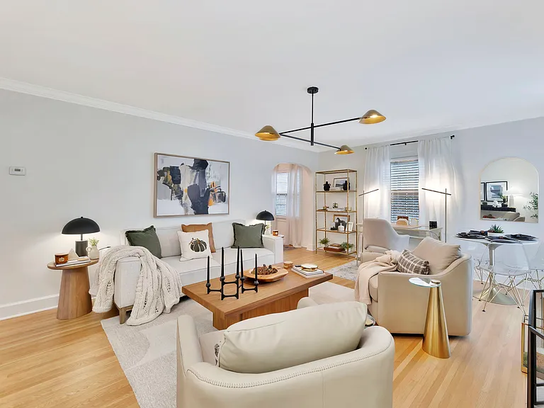 427 N Battin Ave — Photo 6