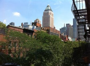 452 W 47th St #4C, New York, NY 10036