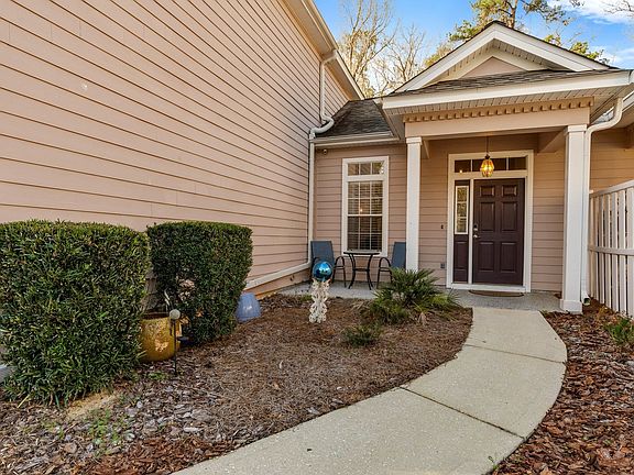 4th image of 2744 Laurelwood Ln