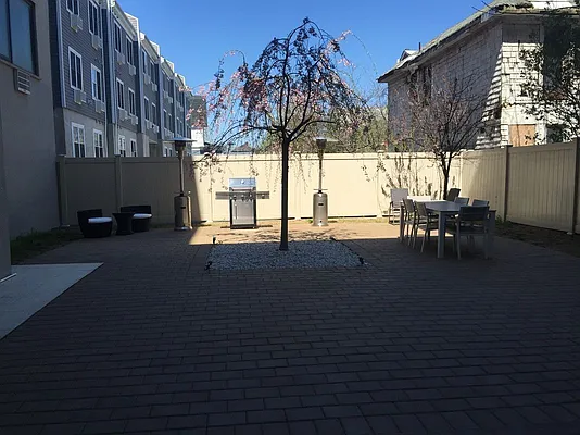 Sold by Carolyn C Redmond, LREB | media 28