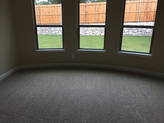 4th image of 4052 Angelina Dr