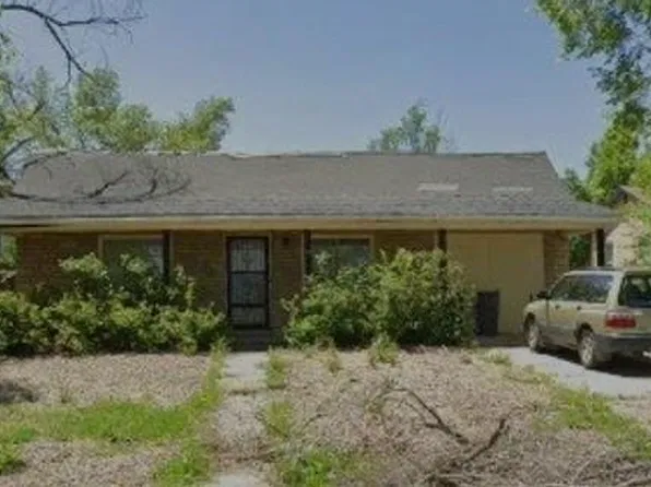 111 W Navajo St, Colorado Springs, CO 80905