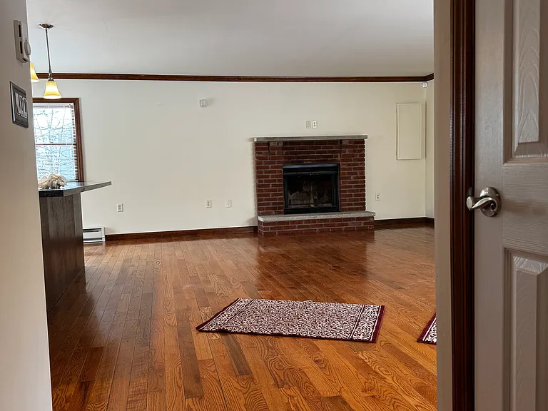 108 Cornelia Ln — Photo 18