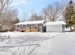 1209 Lincoln Dr, Kingston, ON K7M 4Z9