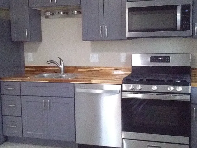 69 South St #A — Photo 1