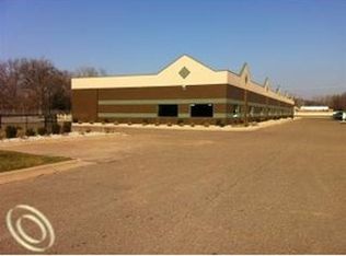 10489 Grand River Rd STE B, Brighton, MI 48116
