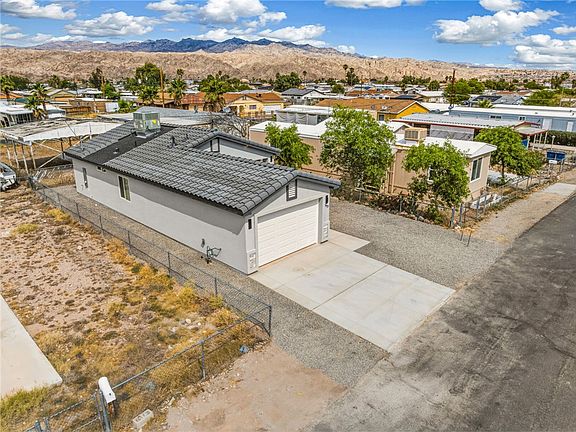 3rd image of 1927 Granada Court