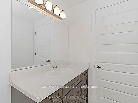 95 Dundas St W #303 — Photo 30