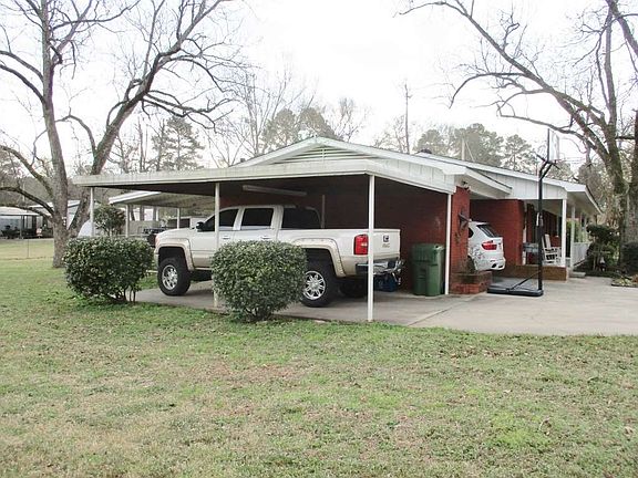 3rd image of 808 Harper Dr