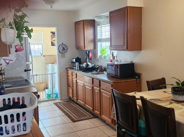 bakersfield-california-18939794 picture