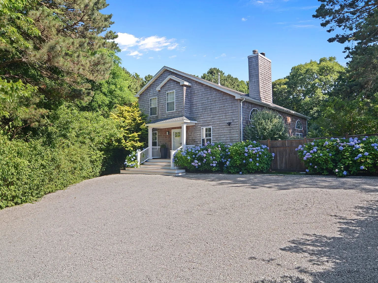 Fantastic five bedroom Rental in Southampton — Photo 4