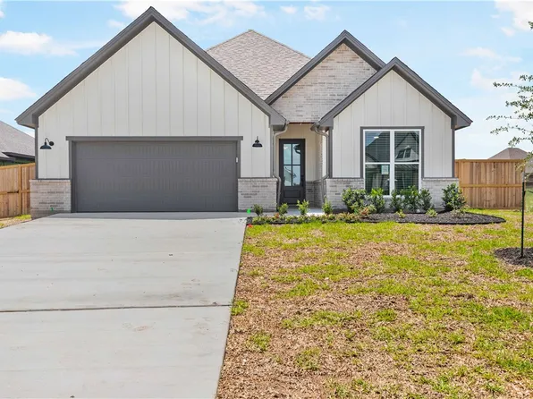 5004 Booth Falls Trl, Bryan, TX 77802