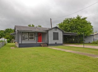 1610 E Goodwin Ave, Victoria, TX 77901