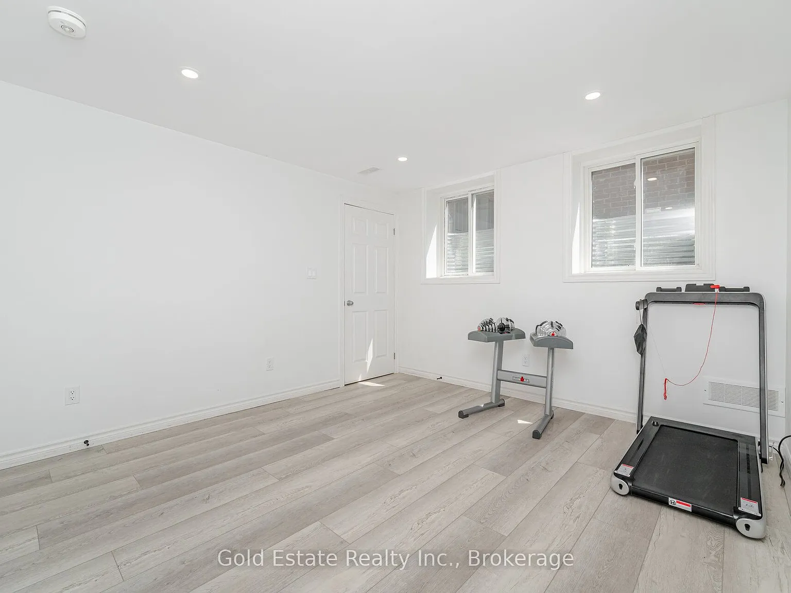 2 bed, $1,800 — Photo 4