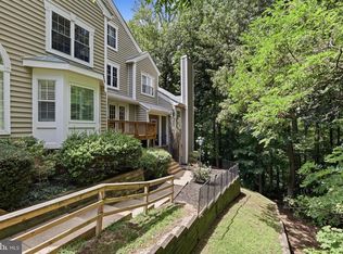 315 Overlook Dr UNIT 315, Occoquan, VA 22125