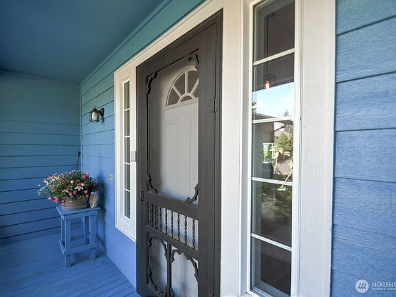 3rd image of 2619 159TH Street Ct E