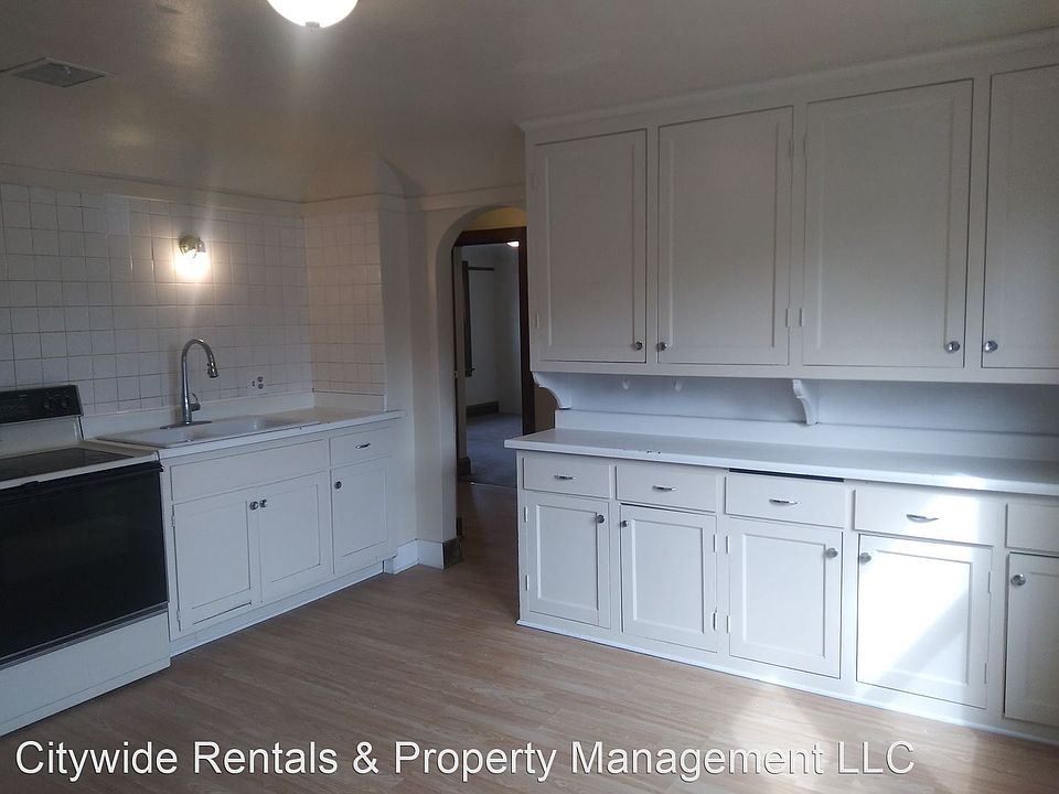 1st image of 5411 W Lisbon Ave #5411