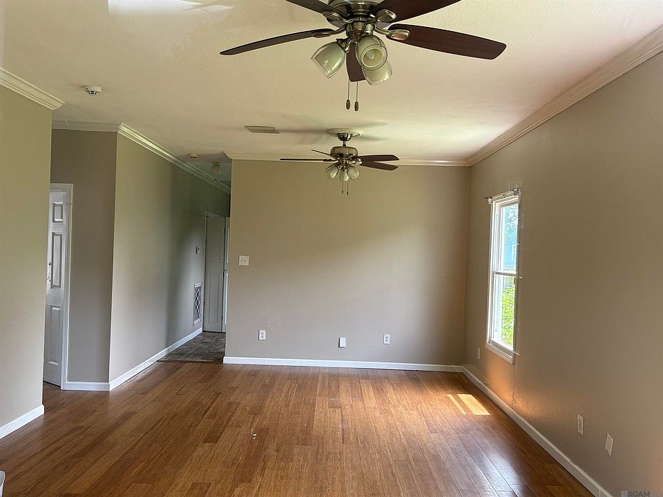 2nd image of 1719 Touro St