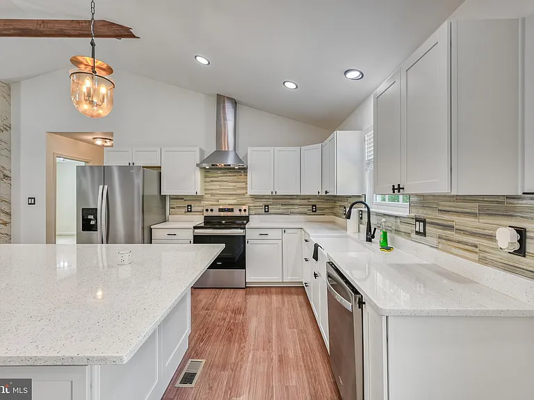 200 Seclusion Shores Dr — Photo 15