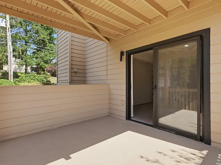 7247 NE 150th St — Photo 38