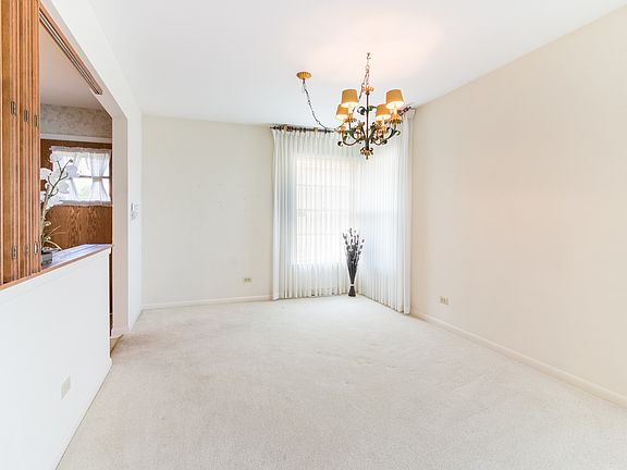 4th image of 7011 W Georgia Dr