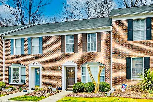 617G Uwharrie St — Photo 1