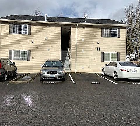3rd image of 5313 NE 66th Ave #H66