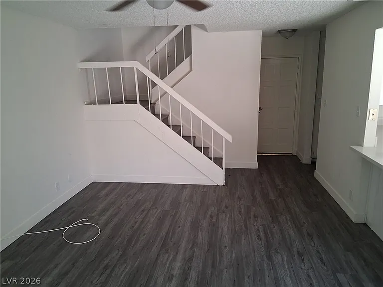 1722 E University Ave #5 — Photo 5