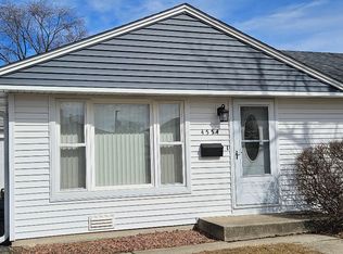 4554 W 88th Pl, Hometown, IL 60456