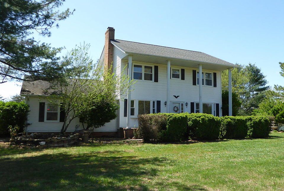 1st image of 394 High Meadows Dr