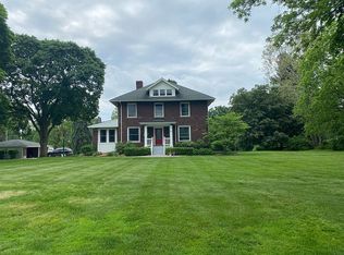57 S Berkshire Rd, Bloomfield Hills, MI 48302