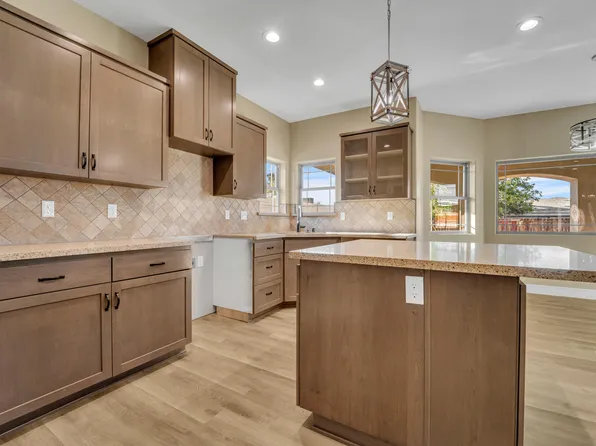 9717 Irene Ave, California City, CA 93505