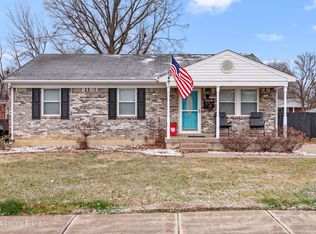 12228 Somerset Dr, Louisville, KY 40229