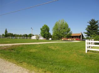 5383 Summerset Dr, De Soto, MO 63020