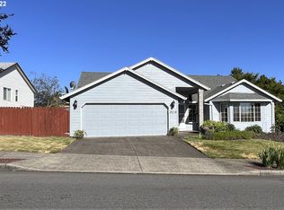 3018 SW Linneman Dr, Gresham, OR 97080