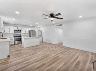 724 N 9th St #4-1-2, Las Vegas, NV 89101