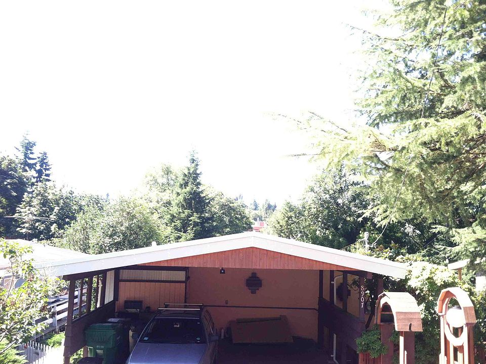1st image of 8907 25th Ave NE