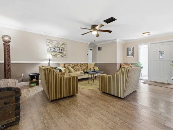 1654 Mansville Ter, North Fort Myers, FL 33903