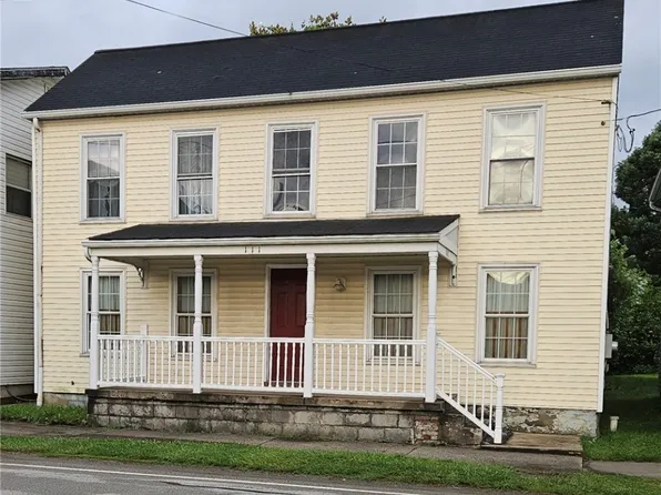 111 Laughlin St, Dawson, PA 15428