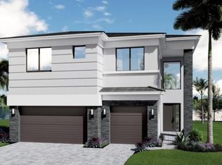 8139 Laurel Falls Dr, Boca Raton, FL 33496