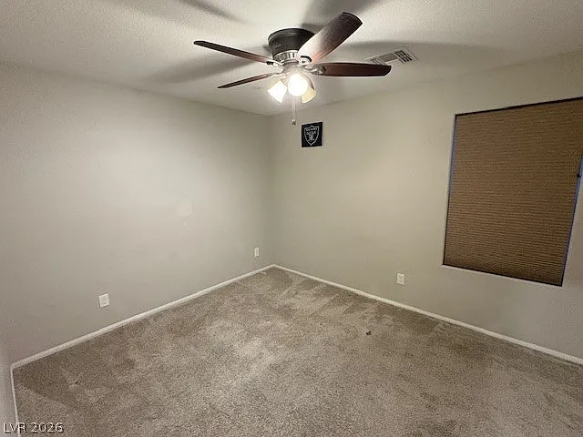 1002 E Dorrell Ln — Photo 8