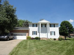 6739 Carriage Lane Ave NE, Canton, OH 44721