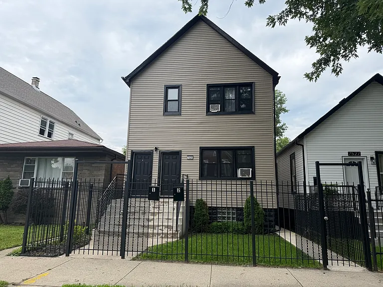 S Ellis Ave — Photo 1