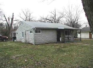 621 SE 34th St, Topeka, KS 66605