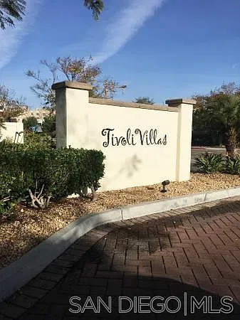 3 bed, 2.5 bath, 1450 sqft, $3,500 — Photo 3