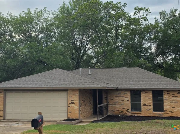 1916 Nevada St, San Marcos, TX 78666