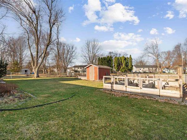 517 Kingston Dr, Solon, IA 52333